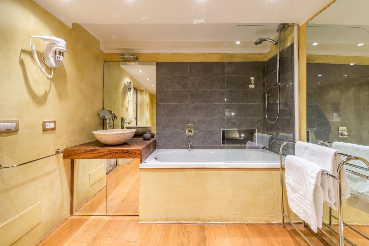 Magenta Luxury Specchi Casa vacanze *